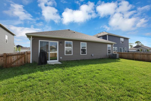 515 Hemingway Avenue, Lithopolis, OH 43136
