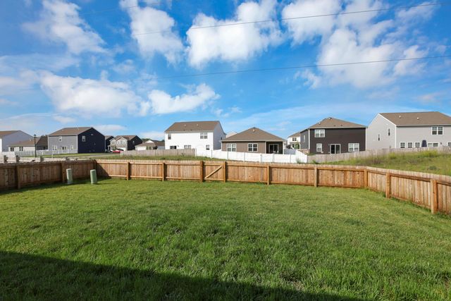 515 Hemingway Avenue, Lithopolis, OH 43136