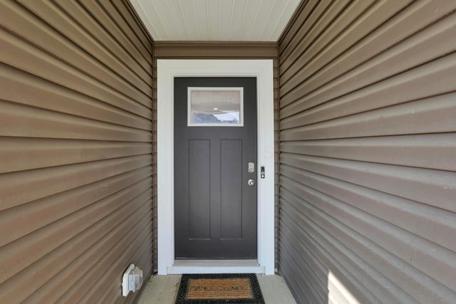 515 Hemingway Avenue, Lithopolis, OH 43136
