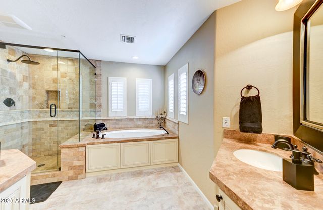 20802 N Grayhawk Drive 1131, Scottsdale, AZ 85255