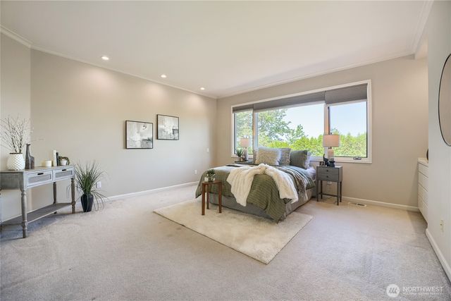 15810 SE 45th Place, Bellevue, WA 98006