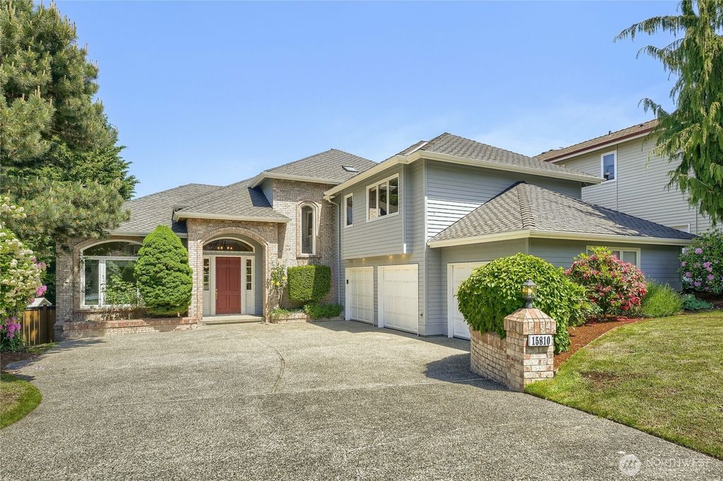 15810 SE 45th Place, Bellevue, WA 98006
