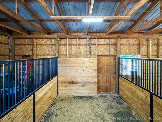 16012 N 145 Avenue, Collinsville, OK 74021