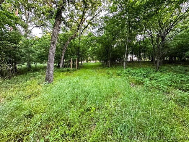 16012 N 145 Avenue, Collinsville, OK 74021