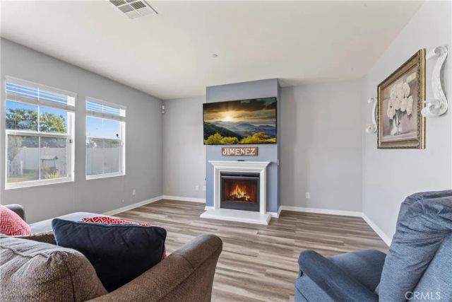 695 Poo Ish, San Jacinto, CA 92582