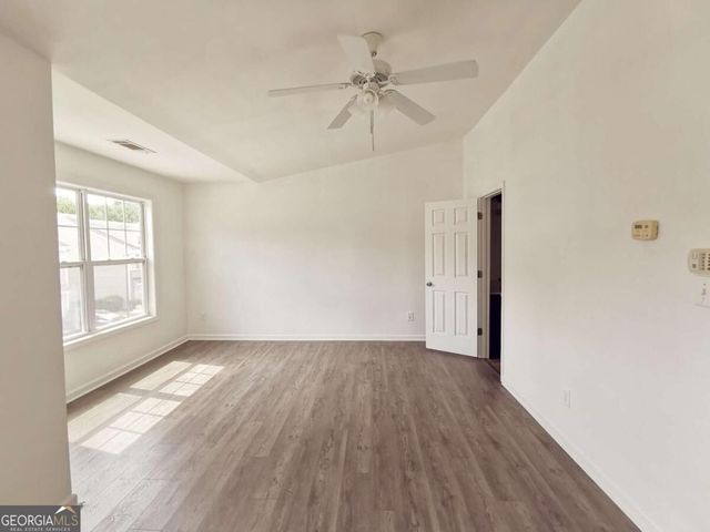 2073 Executive Drive, Duluth, GA 30096