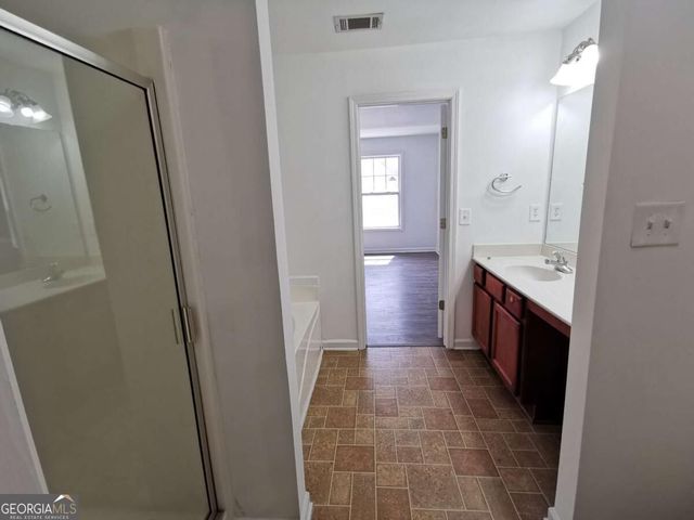 2073 Executive Drive, Duluth, GA 30096