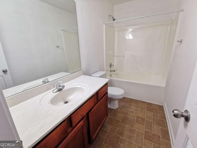 2073 Executive Drive, Duluth, GA 30096