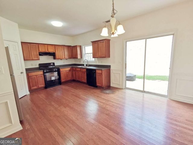 2073 Executive Drive, Duluth, GA 30096