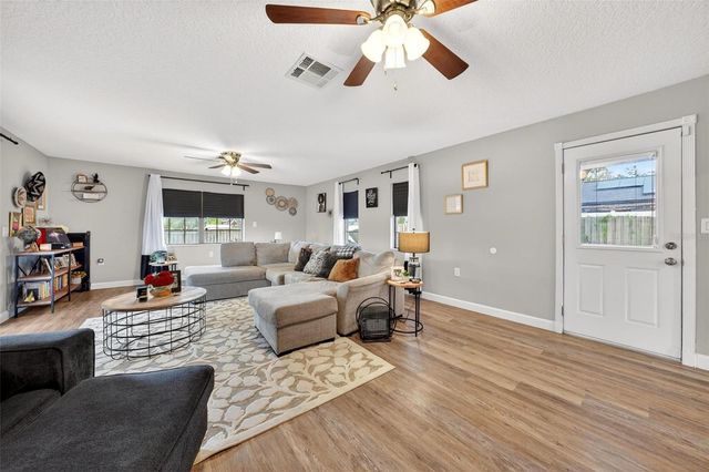 106 PORTLAND STREET, Eustis, FL 32726