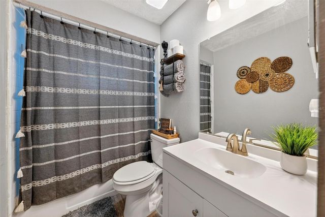 106 PORTLAND STREET, Eustis, FL 32726