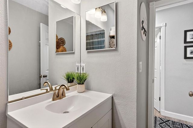 106 PORTLAND STREET, Eustis, FL 32726