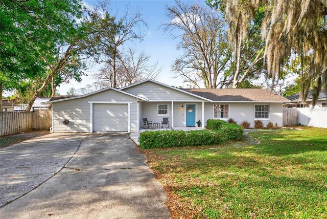 106 PORTLAND STREET, Eustis, FL 32726