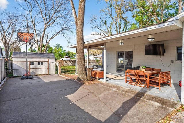 106 PORTLAND STREET, Eustis, FL 32726