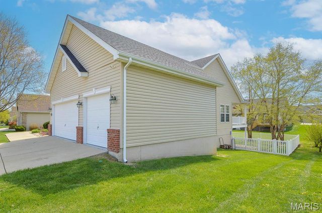 2648 Westinghouse Drive, Shiloh, IL 62221