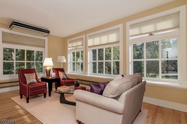 80 Glen Ave, West Orange Twp., NJ 07052