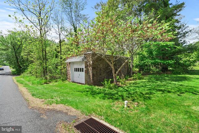 3904 LANDIS RD, Collegeville, PA 19426