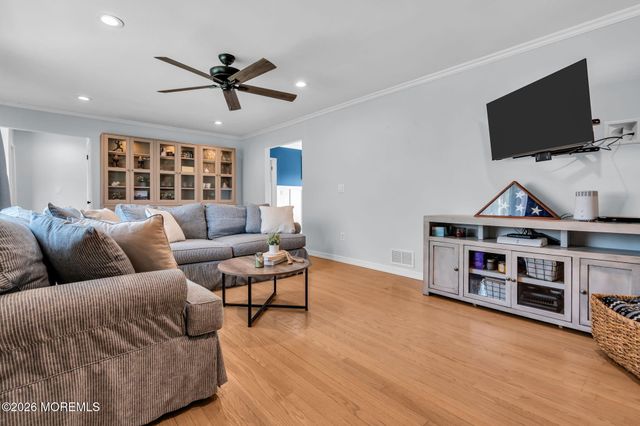 68 Leedsville Drive, Lincroft, NJ 07738