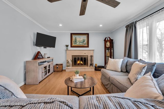 68 Leedsville Drive, Lincroft, NJ 07738