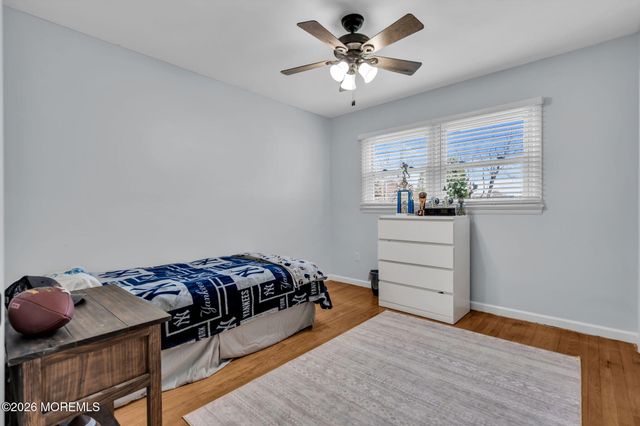68 Leedsville Drive, Lincroft, NJ 07738