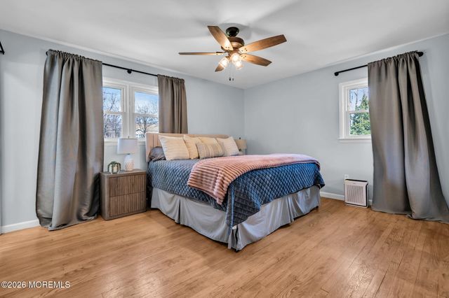 68 Leedsville Drive, Lincroft, NJ 07738