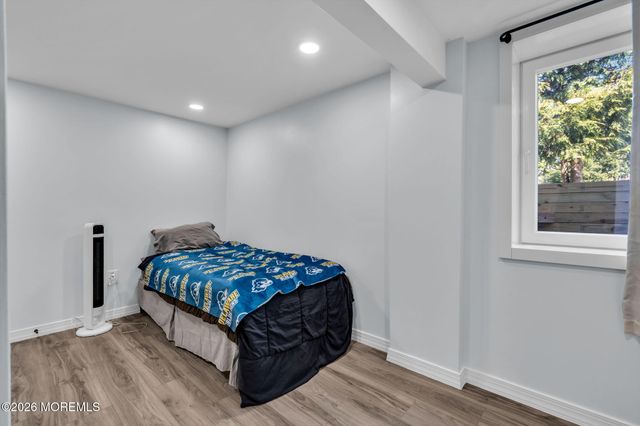 68 Leedsville Drive, Lincroft, NJ 07738