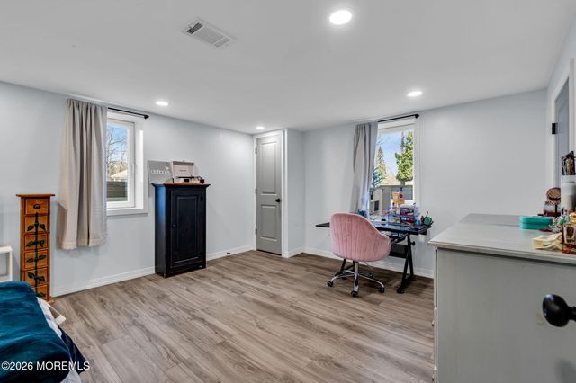 68 Leedsville Drive, Lincroft, NJ 07738
