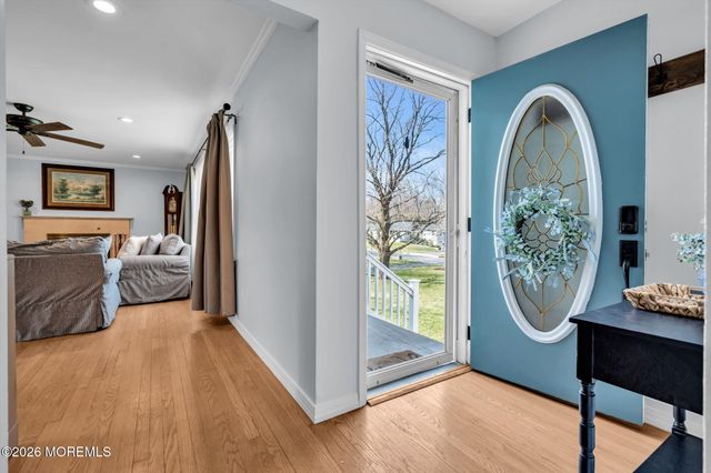 68 Leedsville Drive, Lincroft, NJ 07738