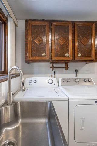 62 Tamarack Hill Drive, Poughkeepsie, NY 12603