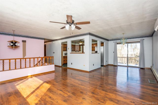 62 Tamarack Hill Drive, Poughkeepsie, NY 12603