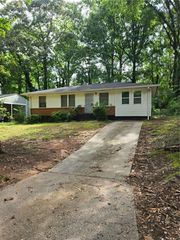 3120 Lone Oak Avenue, Atlanta, GA 30354