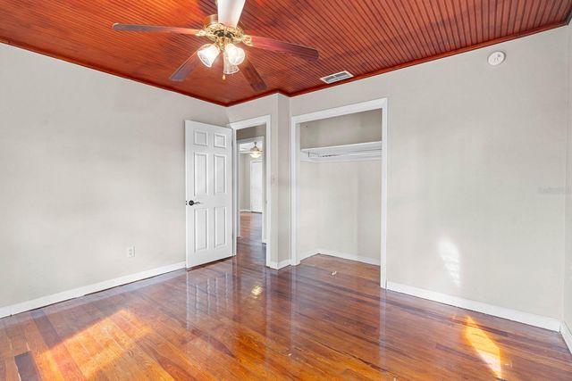 111 GARLAND AVENUE, Seffner, FL 33584