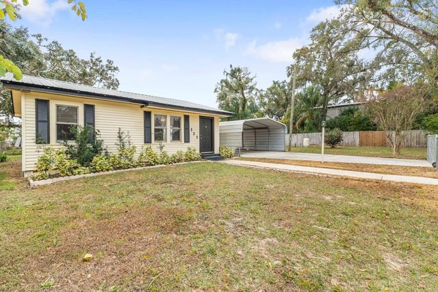 111 GARLAND AVENUE, Seffner, FL 33584