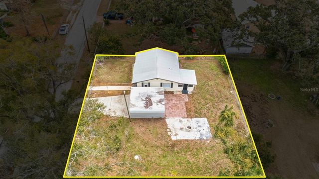 111 GARLAND AVENUE, Seffner, FL 33584