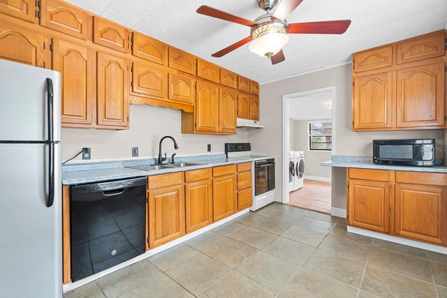 111 GARLAND AVENUE, Seffner, FL 33584