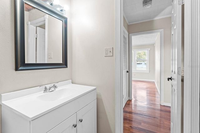 111 GARLAND AVENUE, Seffner, FL 33584