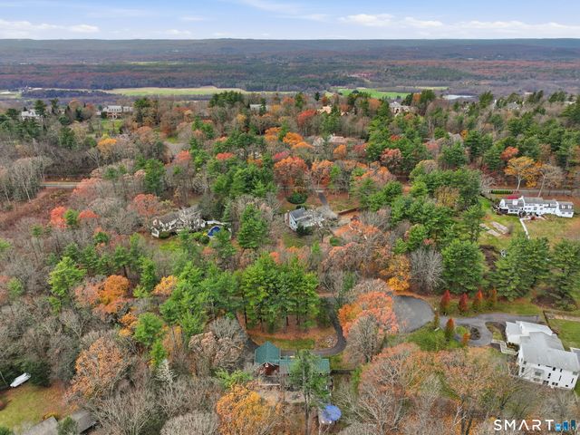 46 Henderson Drive, Avon, CT 06001