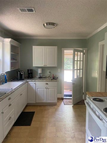 140 North Street, Darlington, SC 29532