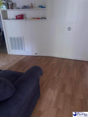 140 North Street, Darlington, SC 29532