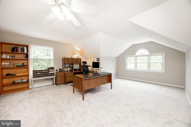 25 TWIN PINES RD, Downingtown, PA 19335