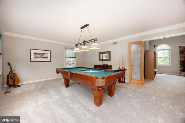 25 TWIN PINES RD, Downingtown, PA 19335