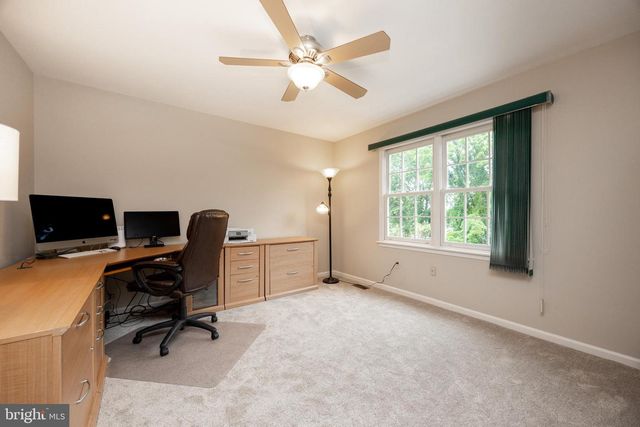 25 TWIN PINES RD, Downingtown, PA 19335