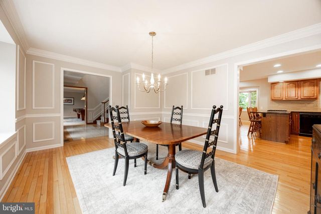 25 TWIN PINES RD, Downingtown, PA 19335
