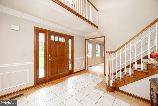 25 TWIN PINES RD, Downingtown, PA 19335