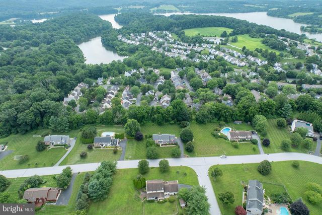 25 TWIN PINES RD, Downingtown, PA 19335