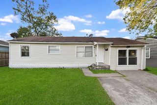 9306 Chesterfield Drive, Houston, TX 77051
