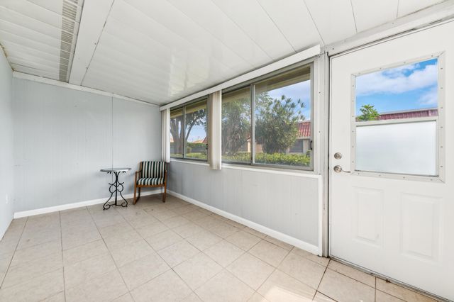 118 Amherst Lane, Lake Worth, FL 33467
