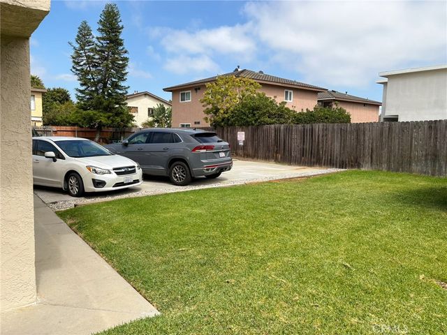 16672 Dolores Lane, Huntington Beach, CA 92649