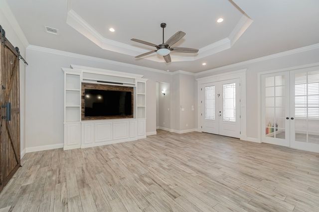 2413 S County Rd 1046, Midland, TX 79706