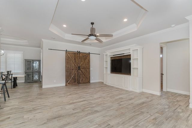 2413 S County Rd 1046, Midland, TX 79706